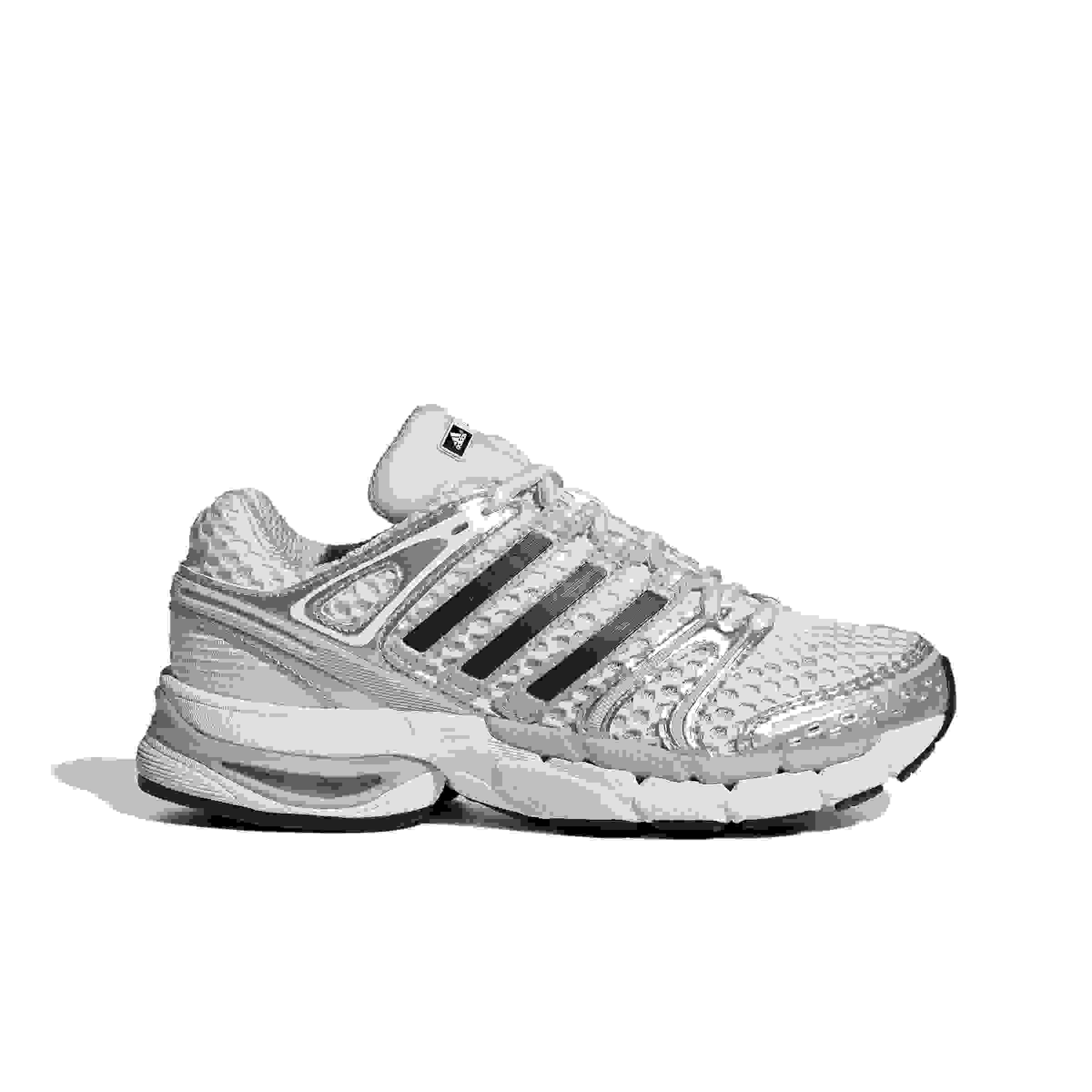 adidas Originals Adistar Control 5 Grade School Boys' "Ftwr White/Silver Metallic/Grey One" Shoe